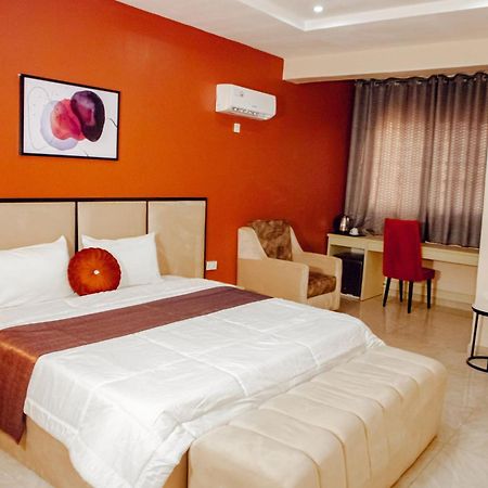 Nexus Xpress Hotel Abuja Esterno foto